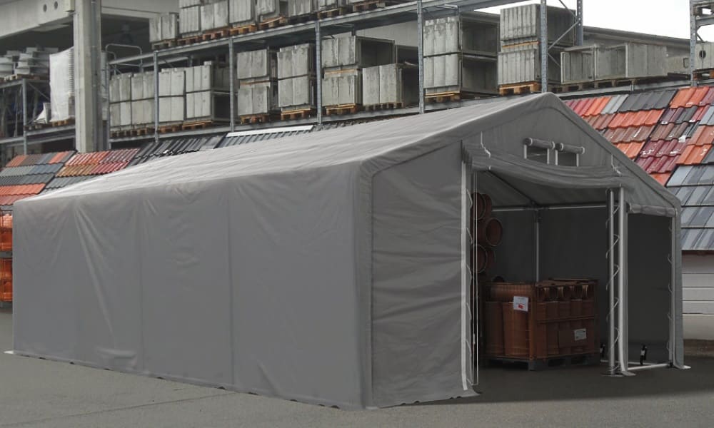 Namiot na placu budowy – do czego może się przydać?
